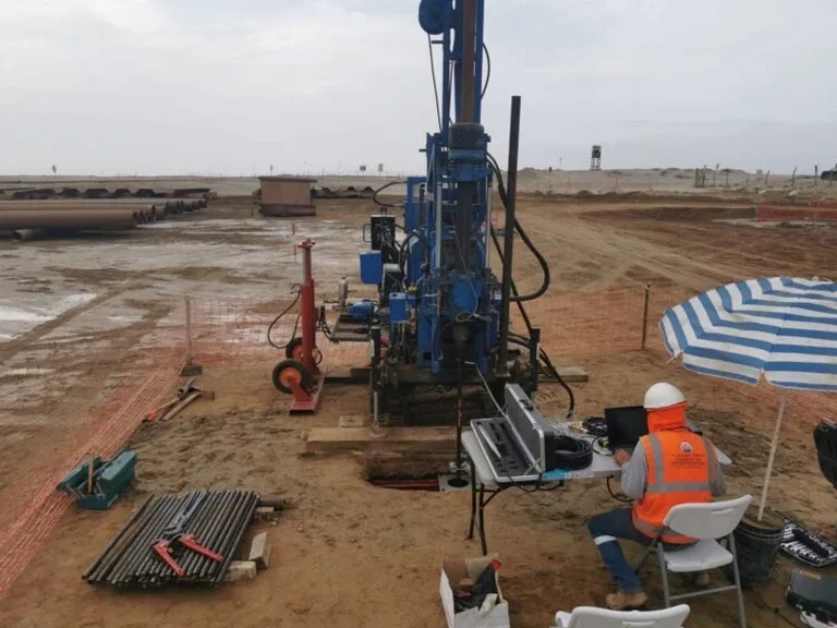 Ensaio CPT (Cone Penetration Test) em Cariacica